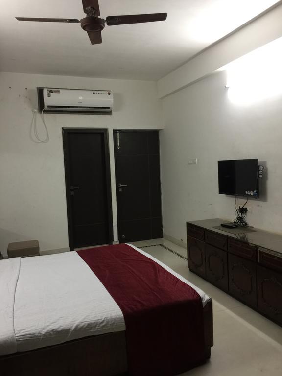 Belmont Puri Villa Luaran gambar