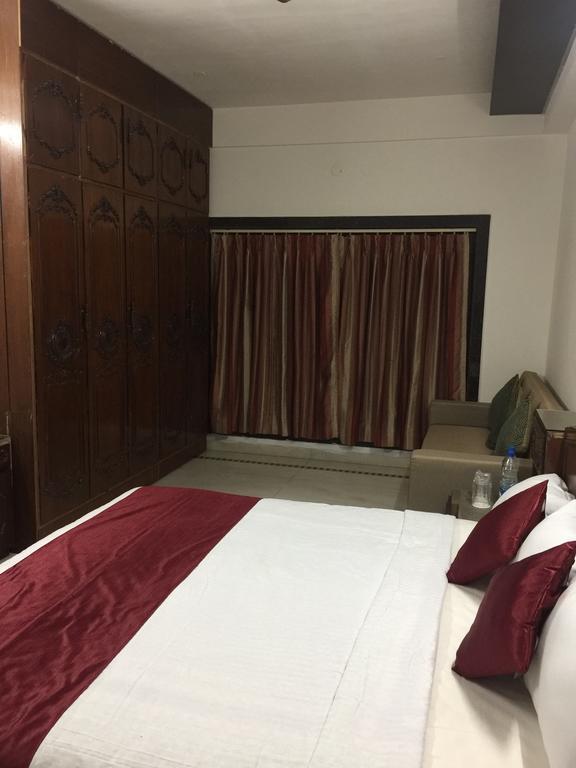 Belmont Puri Villa Luaran gambar